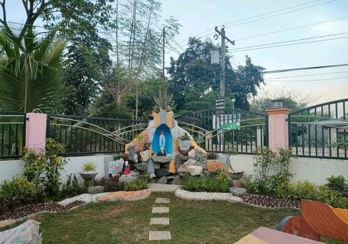 Lawns & Plantation Services in Gandhi Nagar